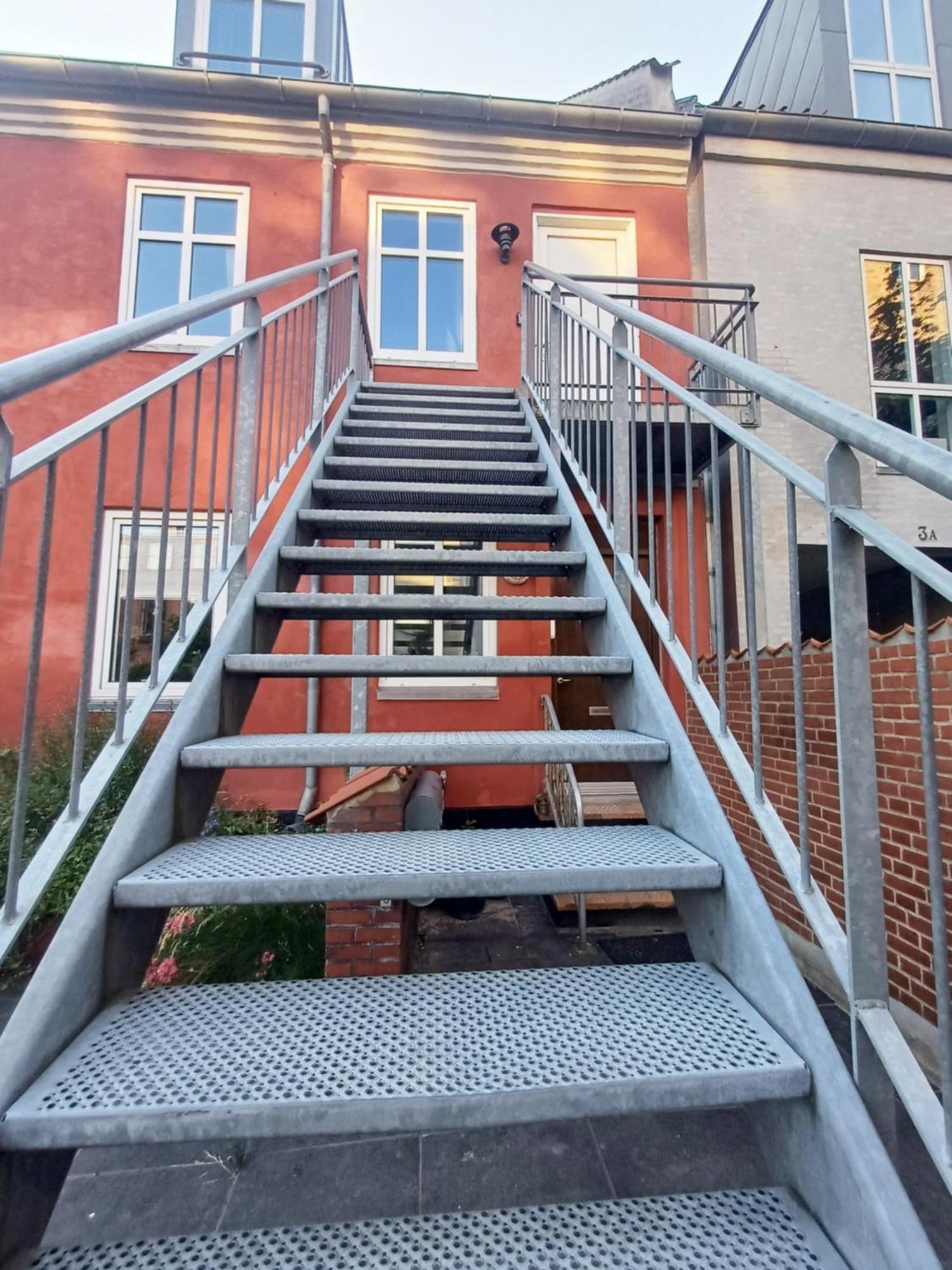Beautiful Double Room In The Center Of City Randers Exterior foto